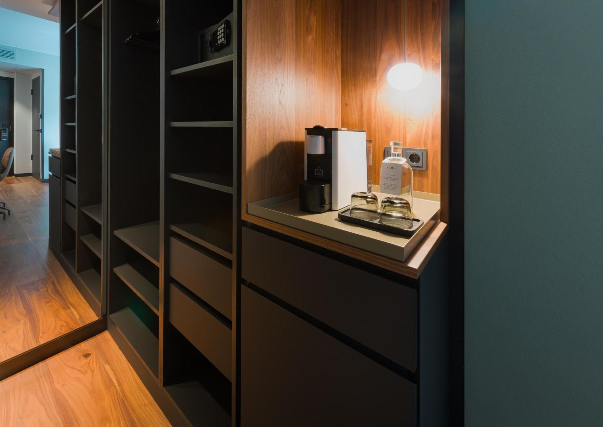 Emilu Design 4* Stuttgart